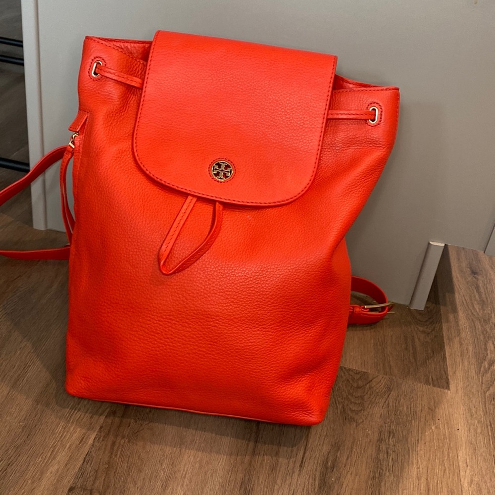 Tory Burch pebbled leather backpack - Red